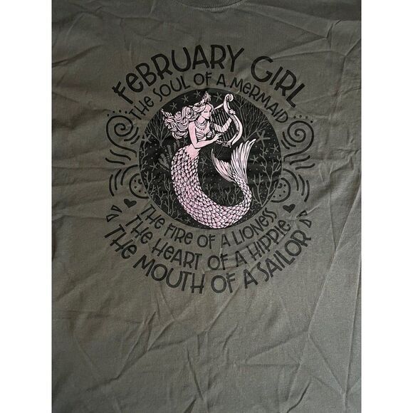 Brand New February Girl Soul Of A Mermaid Women Short‎ Sleeve Tshirt Size XLarge - Picture 2 of 6